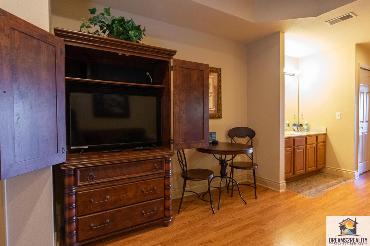 1Bd King Condo With 2 Person Jacuzzi Tub - Near The Strip - Free Tickets Included - T1-9 Брэнсон Экстерьер фото